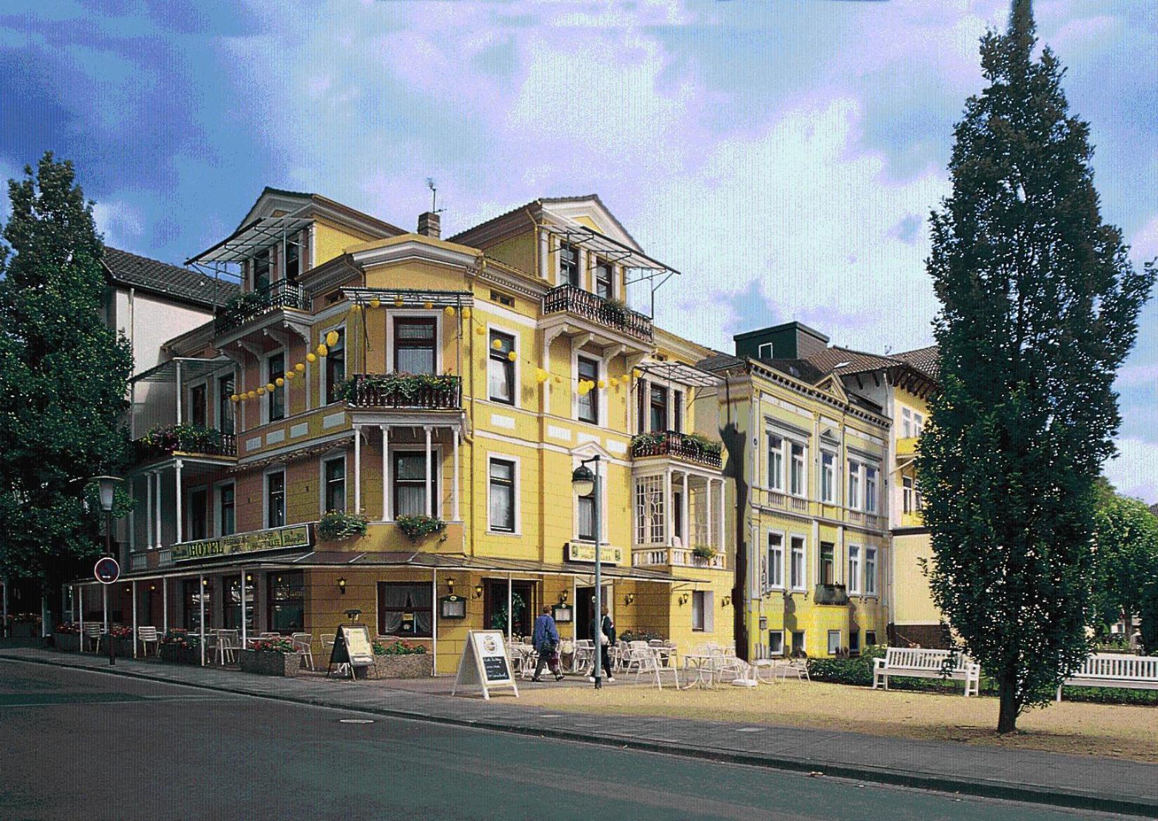 Hotel An Der Hauptallee Bad Pyrmont Exterior foto